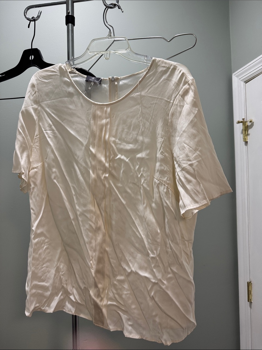 Basler Cream Short-Sleeve Silk Blouse